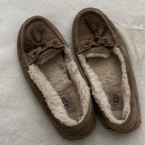 Ugg Slippers Womens